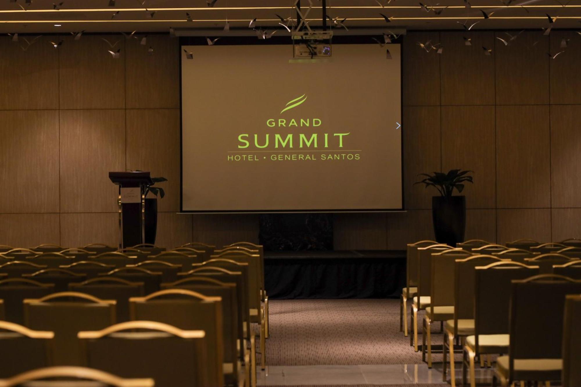 Grand Summit Hotel General Santos General Santos City Dış mekan fotoğraf
